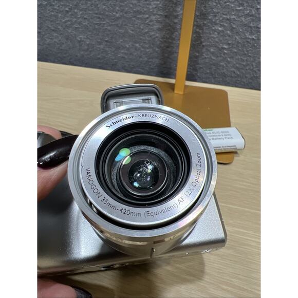 Kodak EasyShare Z612 6.1MP Digital Camera W Battery & SD Card TESTED WORKS - Picture 9 of 9